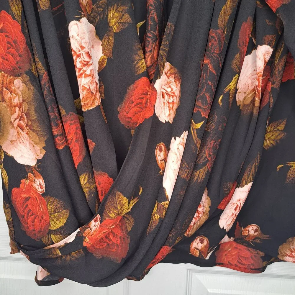 Lane Bryant Wrap Style Floral Print Blouse Plus Size 26/28